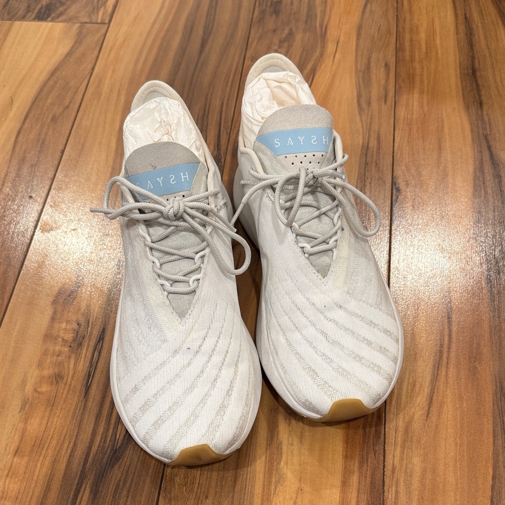 LAST CALL - Saysh One Sneakers, Size 5.5 | EUC